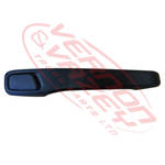 DOOR HANDLE - R/H - OUTER - FRONT - NISSAN QUON 2006-