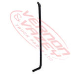 WEATHERSTRIP - L/H FRONT DOOR - OUTER - NISSAN ATLAS F24 2006-