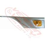 FRONT DOOR GARNISH - R/H - LOWER - W/LIGHT - HINO FD/FF/FG/FM 1990-