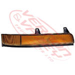 FRONT LAMP - R/H - AMBER - MITSUBISHI FM615/FK516 1994-