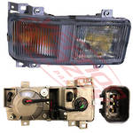 FOG LAMP - R/H - WITH INDICATOR - MITSUBISHI FP517/FP519/FP350 1997-