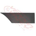 FRONT DOOR GARNISH - R/H - MITSUBISHI CANTER FE5/FE6 1994-