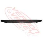 GRILLE - MIDDLE SMALL - ON UPPER GRILLE - SCANIA R/P TRUCK - 2009-