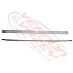 GRILLE - MOULDING IN FRONT PANEL - CHROME - FH - VOLVO FH - 2008-
