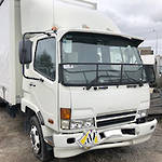 CURTAINSIDER BOX BODY - 2005 MITSUBISHI FIGHTER FK617